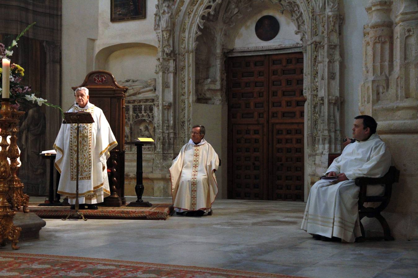 Ordenación de un nuevo diácono en el Monasterio de Santa María del Parral de Segovia (1/2)