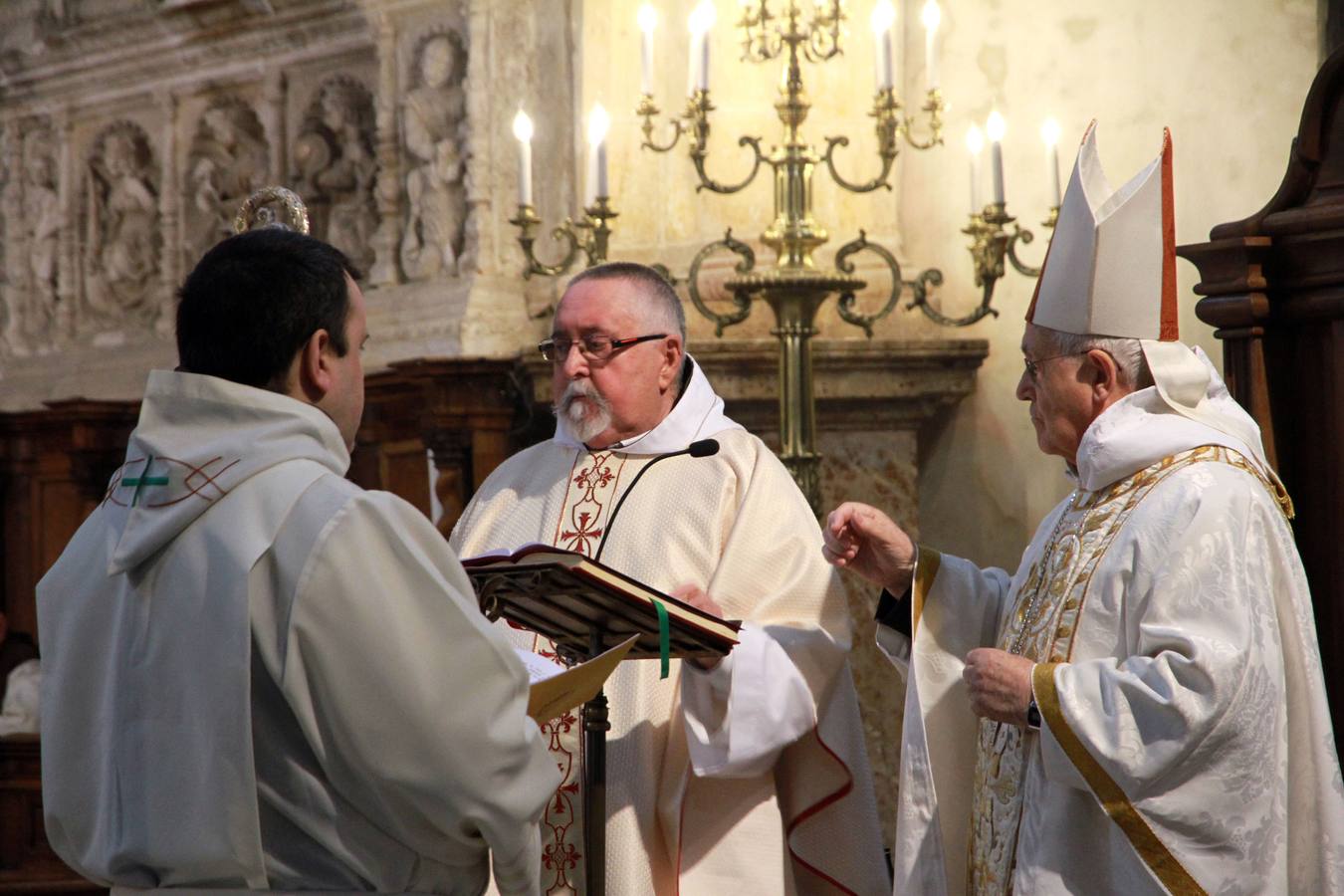 Ordenación de un nuevo diácono en el Monasterio de Santa María del Parral de Segovia (1/2)