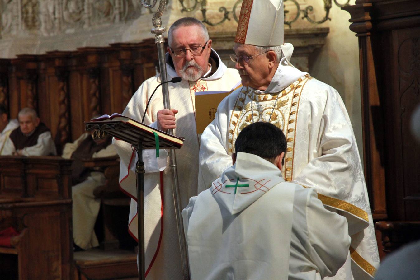 Ordenación de un nuevo diácono en el Monasterio de Santa María del Parral de Segovia (1/2)