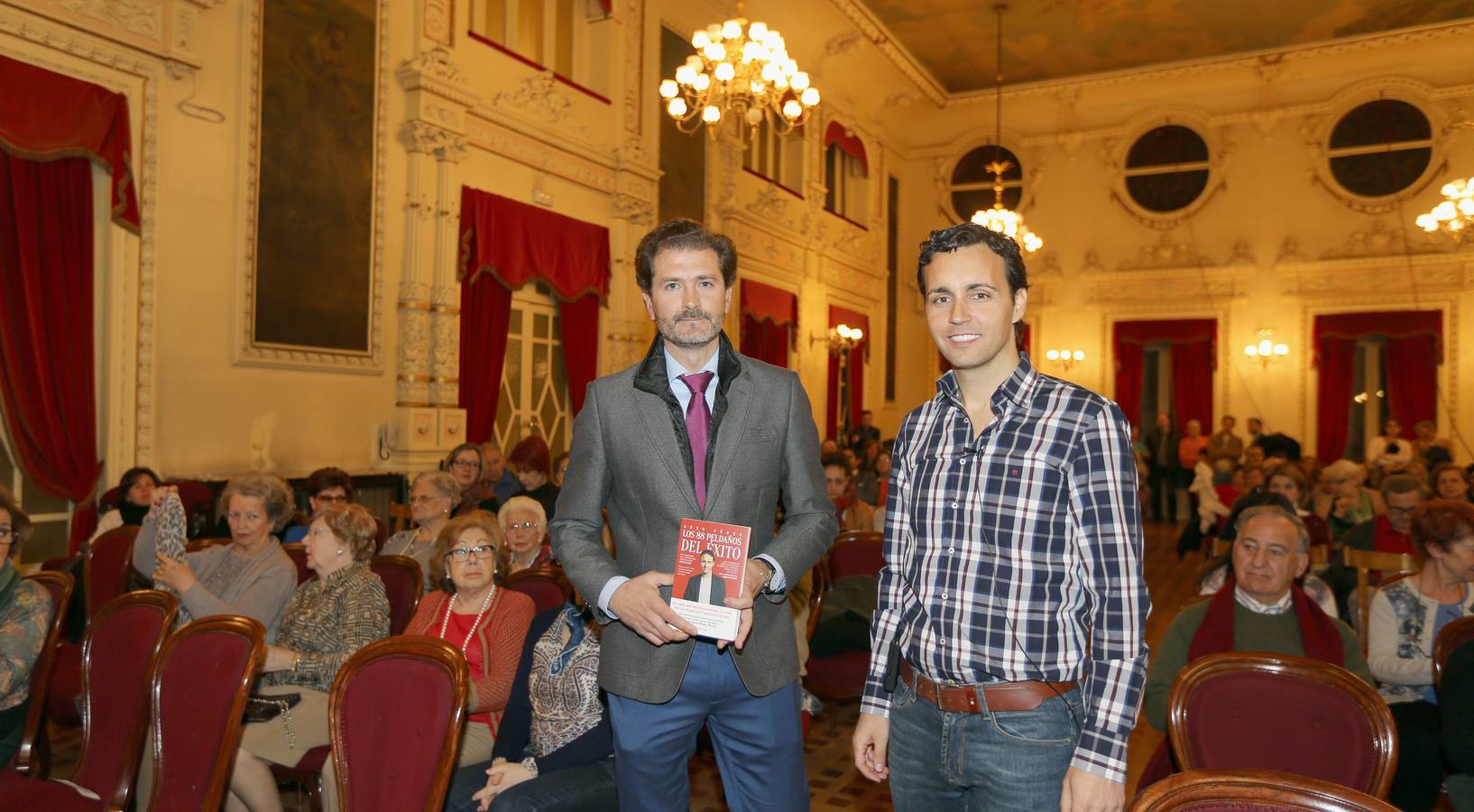 Anxo Pérez en el Aula de Cultura de El Norte de Castilla