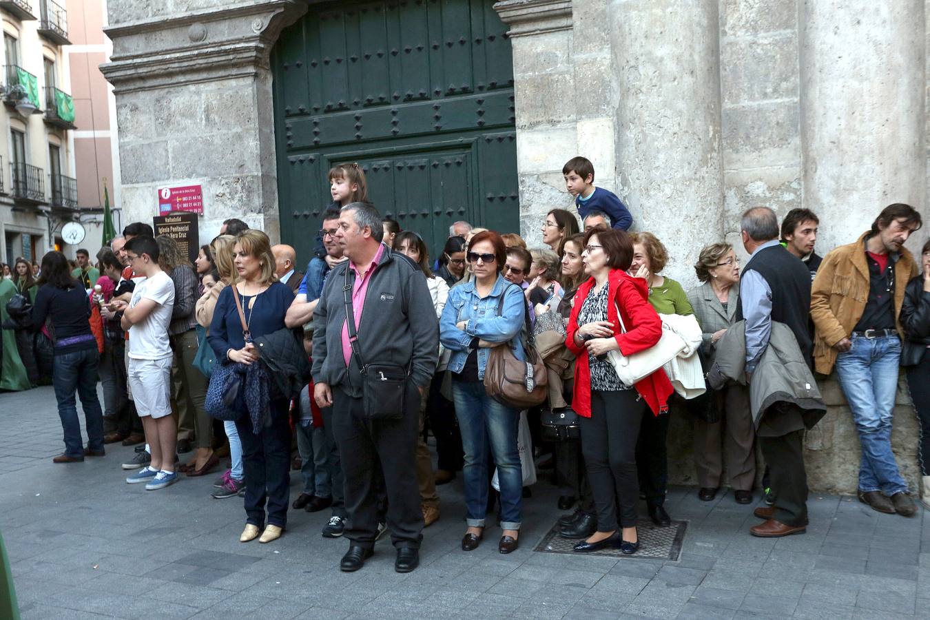 Si estuviste en la Procesión del Rosario del Dolor, búscate en la fotos (2/2)