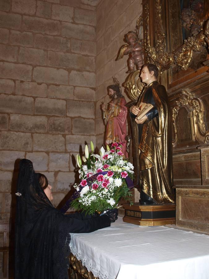 Procesión del Santo Rosario en Torrelobatón (Valladolid)