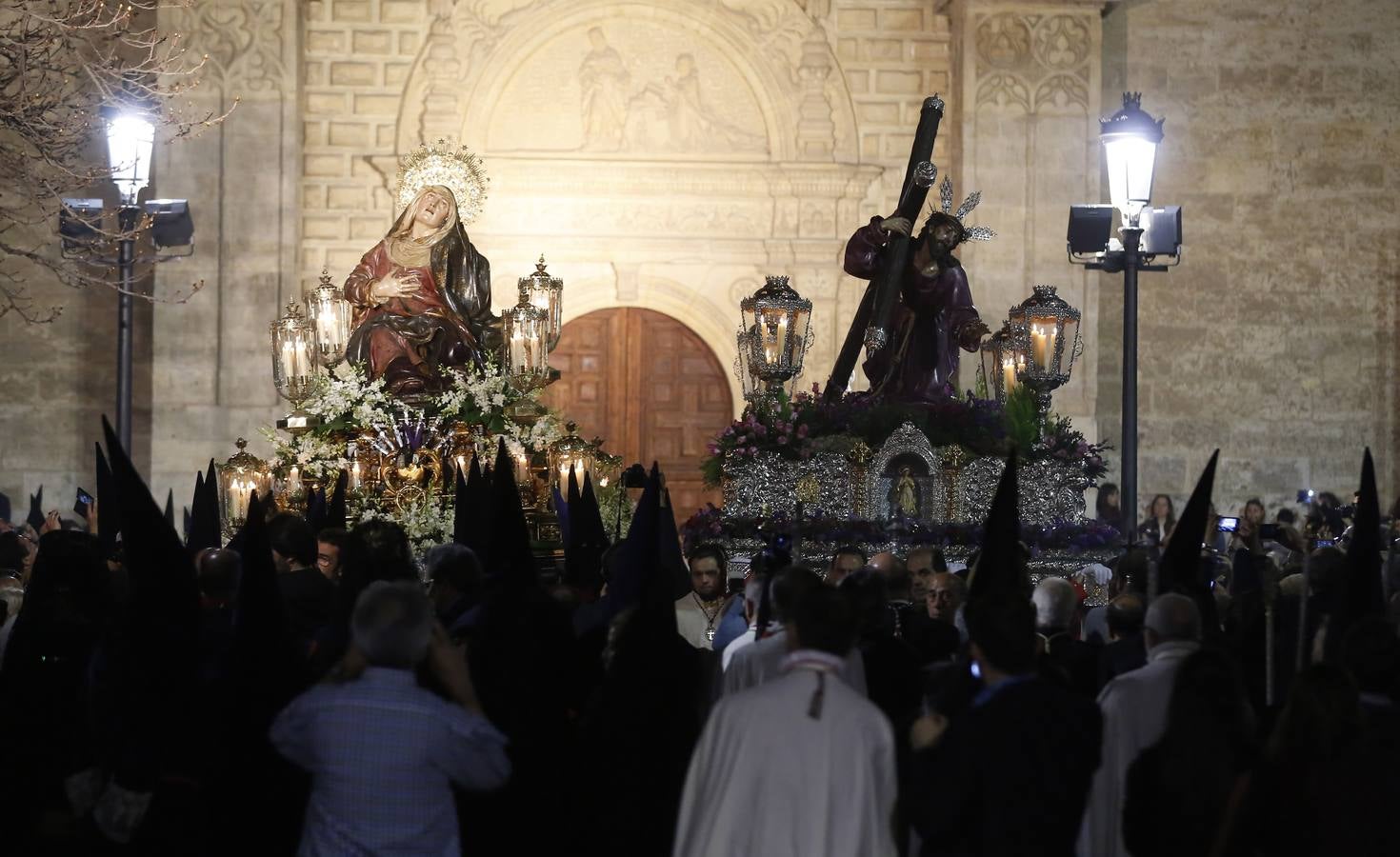 Procesión del Encuentro de la Virgen con su hijo en Valladolid