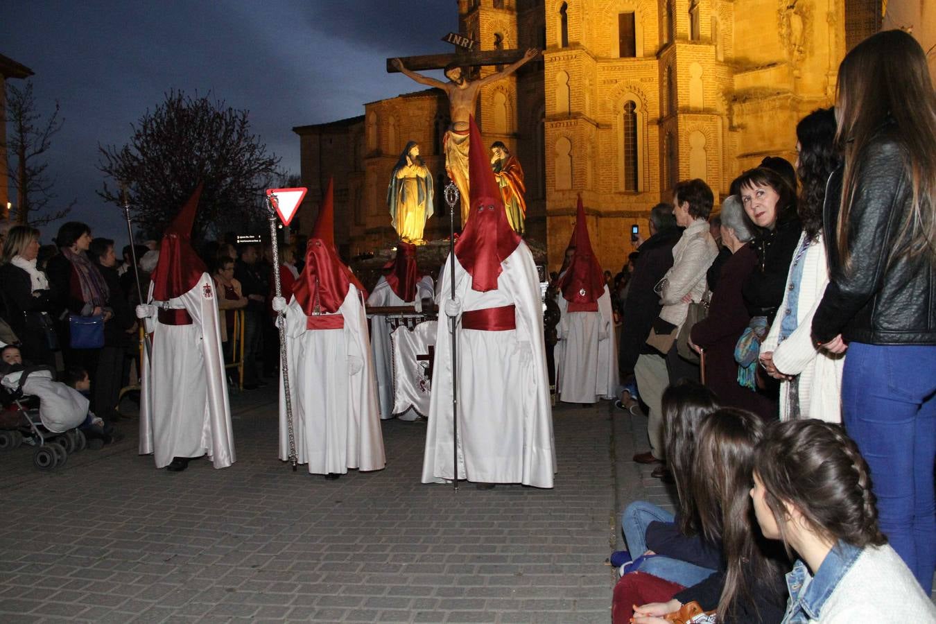 Procesión General del Viernes Santo en Peñafiel