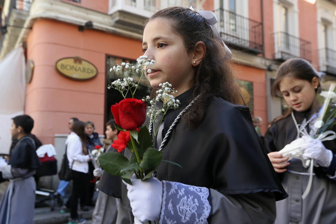 Encuentro entre el Cristo Resucitado y la Vírgen de la Alegria en Valladolid