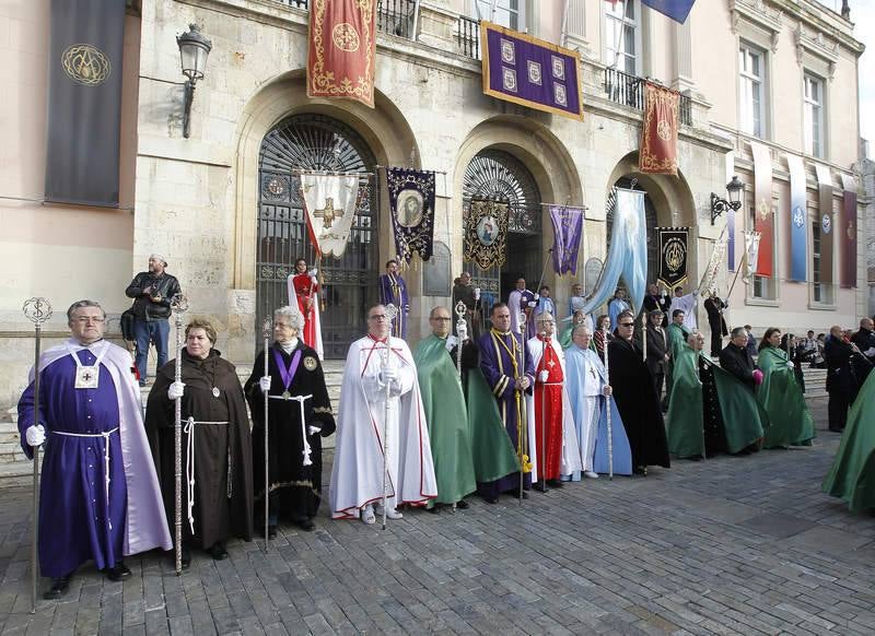 Procesión del Rompimiento del Velo en Palencia