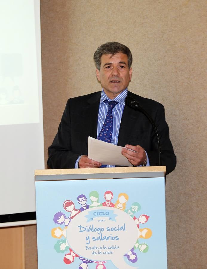 Primera jornada del ciclo &#039;Diálogo Social y salarios frente a la salida de la crisis&#039; celebrada en Salamanca