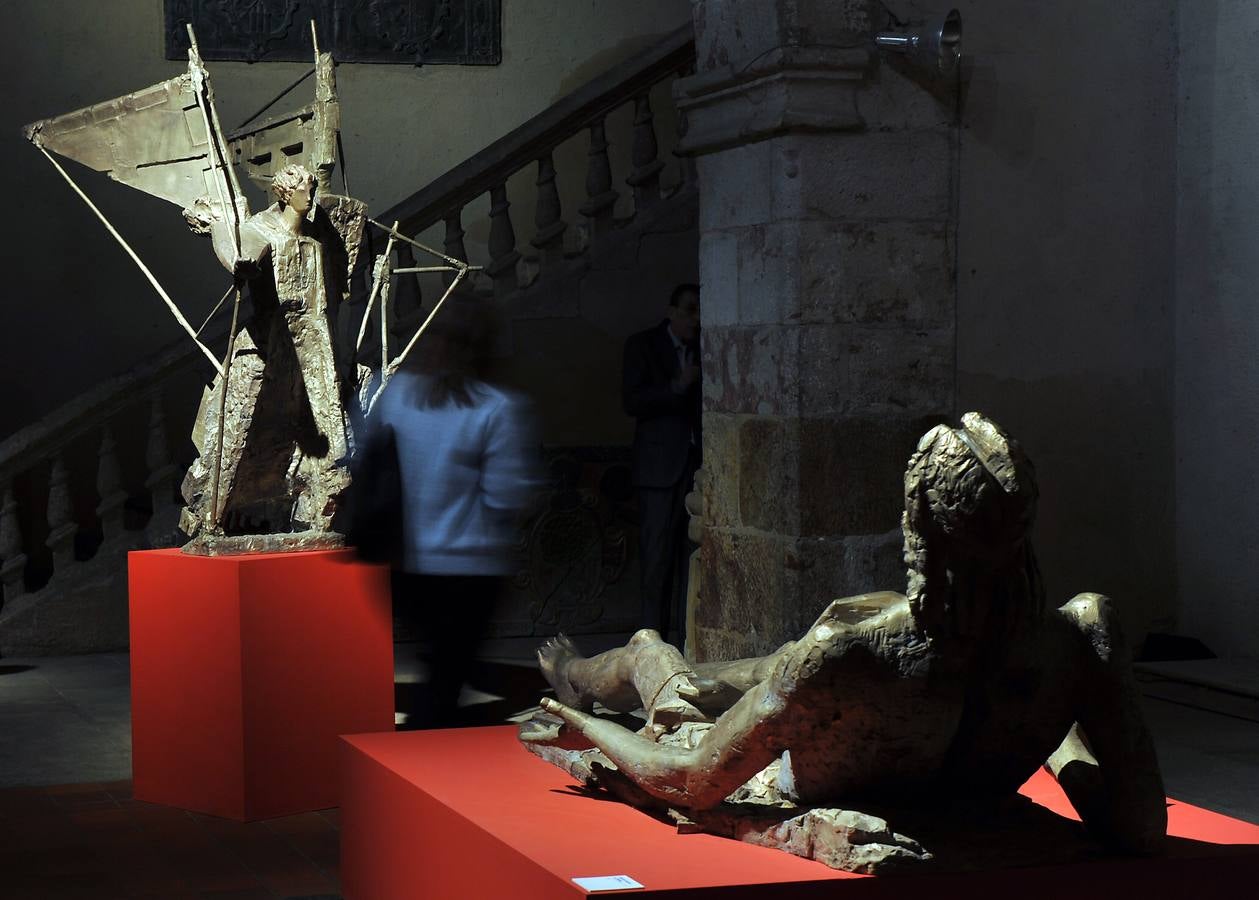 Inauguración de la exposición de Venancio Blanco en Alba de Tormes (Salamanca)