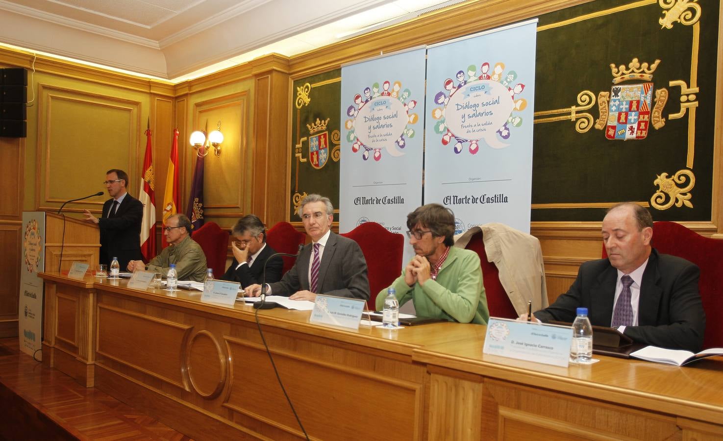 Segunda jornada del ciclo &#039;Diálogo Social y salarios frente a la salida de la crisis&#039; celebrada en Palencia