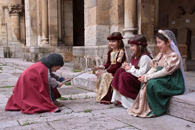 Recreación de vestuario medieval en León