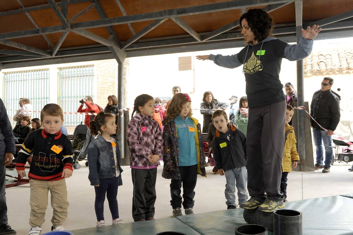 Taller de Circo en el barrio de San Pedro Regalado (Valladolid)