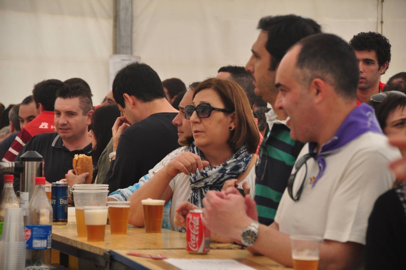 Gran ambiente en Villalar en la celebración del Día de la Comunidad (2/3)