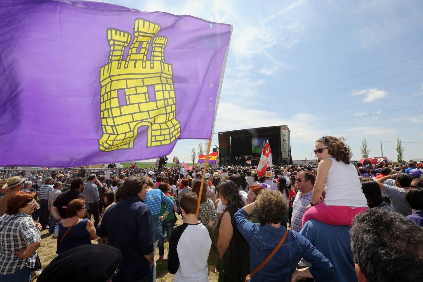 Gran ambiente en Villalar en la celebración del Día de la Comunidad (3/3)
