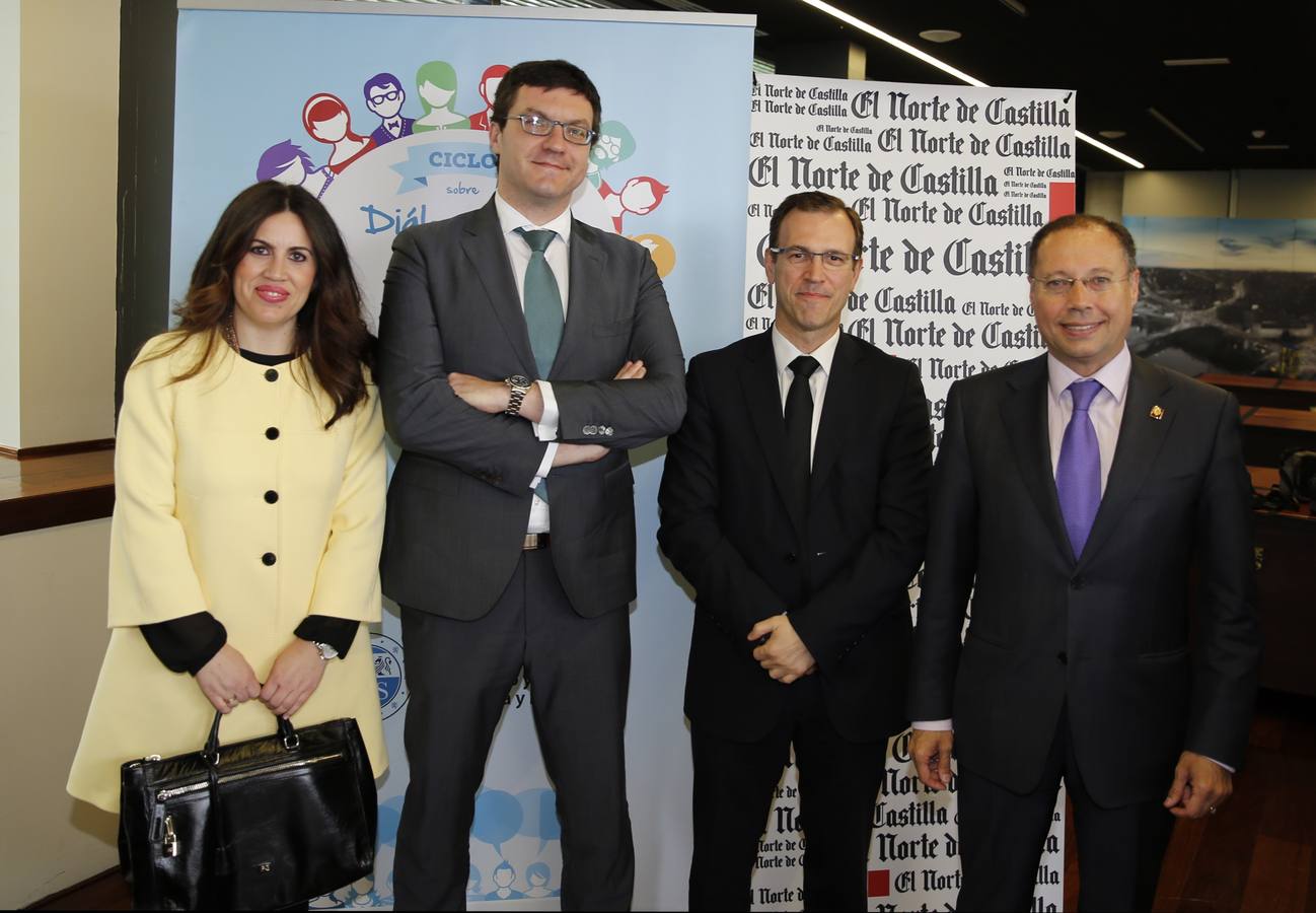 Imelda Rodríguez, rectora de la UEMC; David Esteban, secretario general de Cecale; Mariano Veganzones, del CES y el concejal vallisoletano Alfredo Blanco.