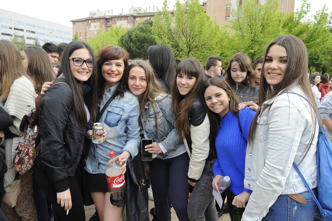 Público asistente al concierto de Melendi en el Auditorio de la Feria de Valladolid (Parte 1)