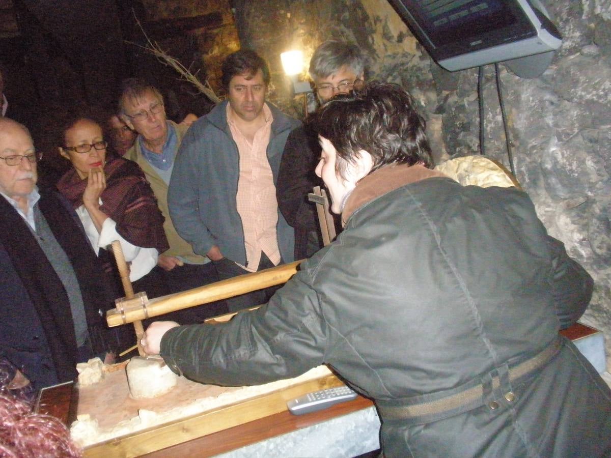 Un grupo de judíos sefardíes visita Mucientes (Valladolid)