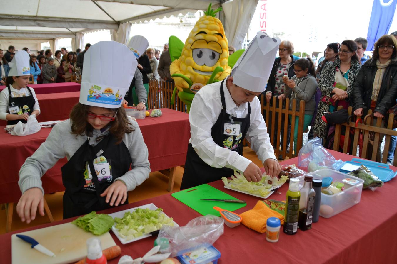 Participantes en el concurso Cuéllar Chef Junior de la Feria de Cuéllar (Segovia)