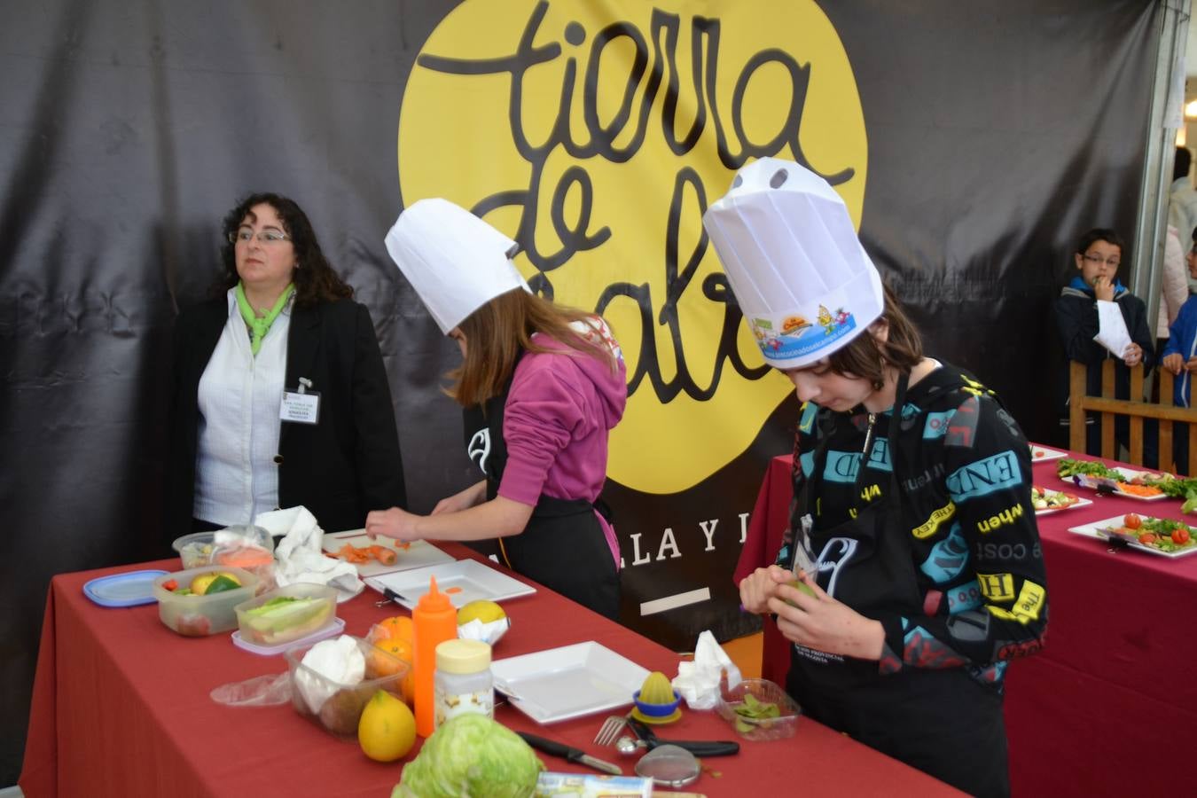 Participantes en el concurso Cuéllar Chef Junior de la Feria de Cuéllar (Segovia)