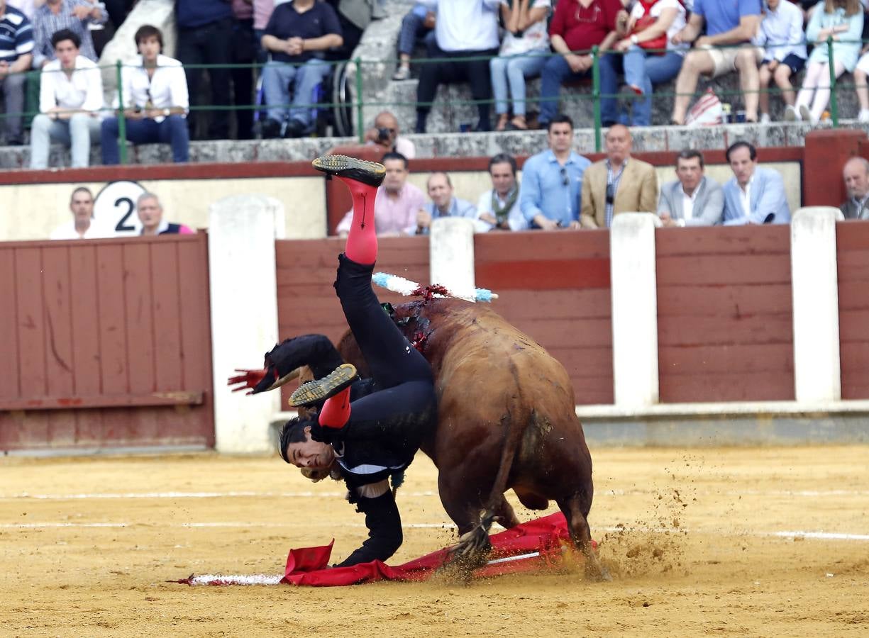 Castella abre la Puerta Grande de la Feria de San Pedro Regalado 2015