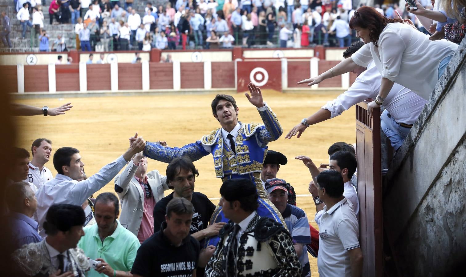 Castella abre la Puerta Grande de la Feria de San Pedro Regalado 2015