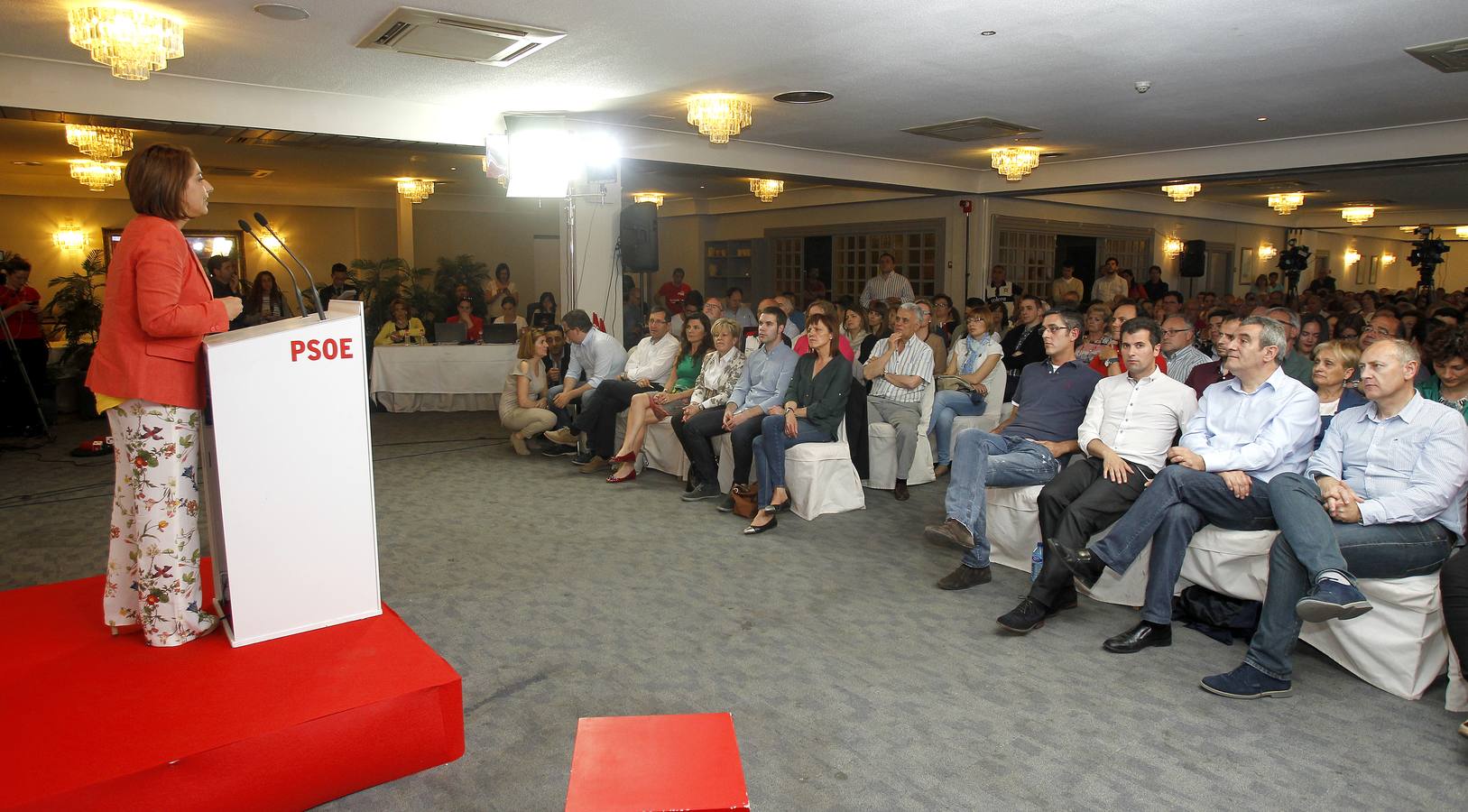 Miriam Andrés recurre a Eduardo Madina para reactivar la ilusión de los socialistas palentinos