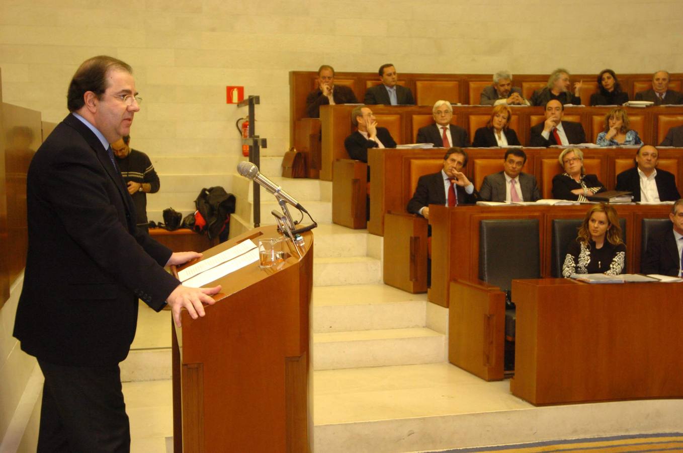 Juan Vicente Herrera, durante el debate de investidura en el que fue reelegido presidente de la Junta de Castilla y León.