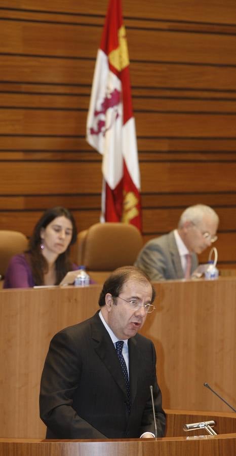 Juan Vicente Herrera durante el debate de investidura en el fue reelegido presidente de la Junta de Castilla y León.