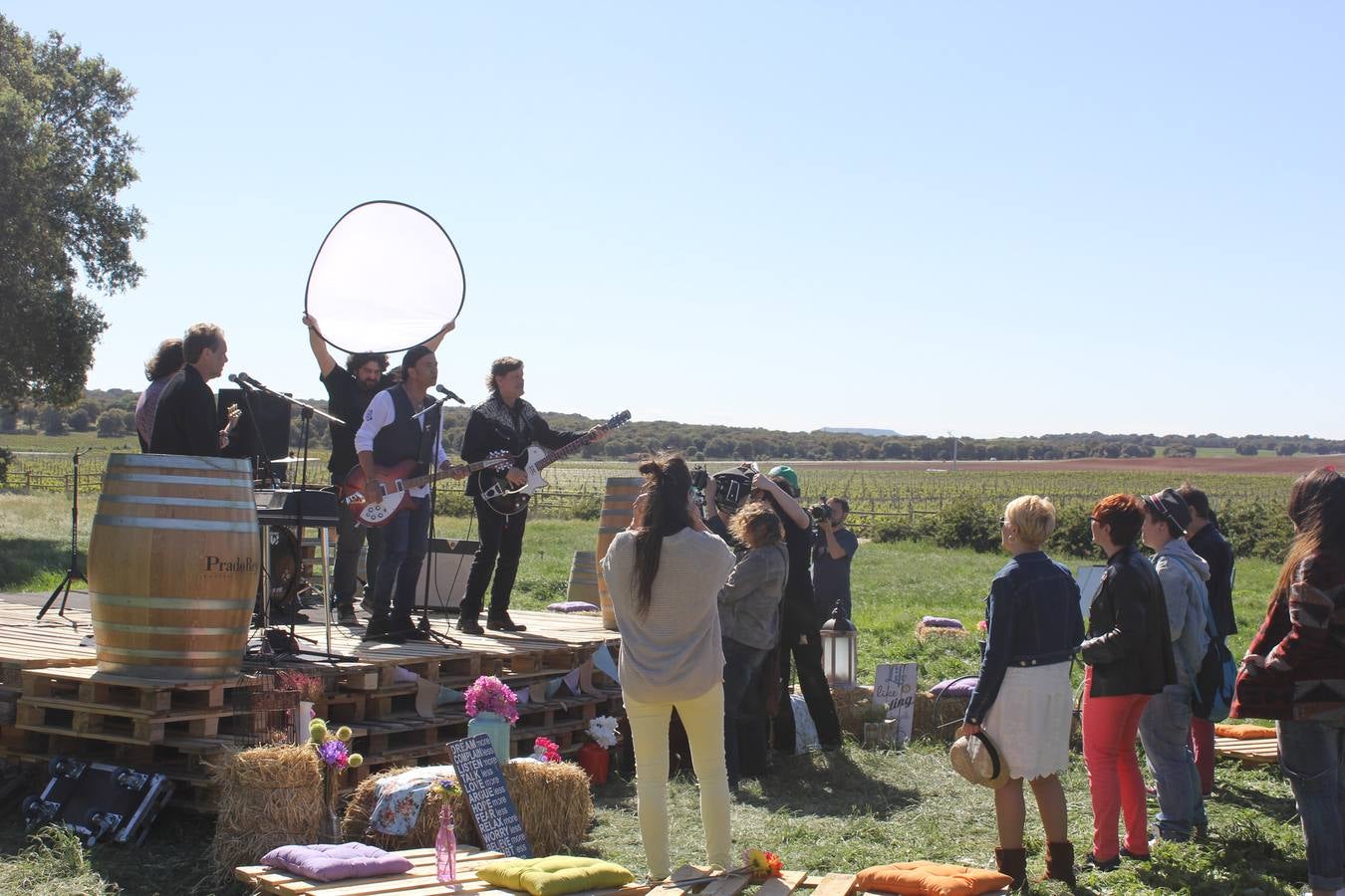 Los Secretos ruedan el videoclip de su nuevo disco en las Bodegas PradoRey