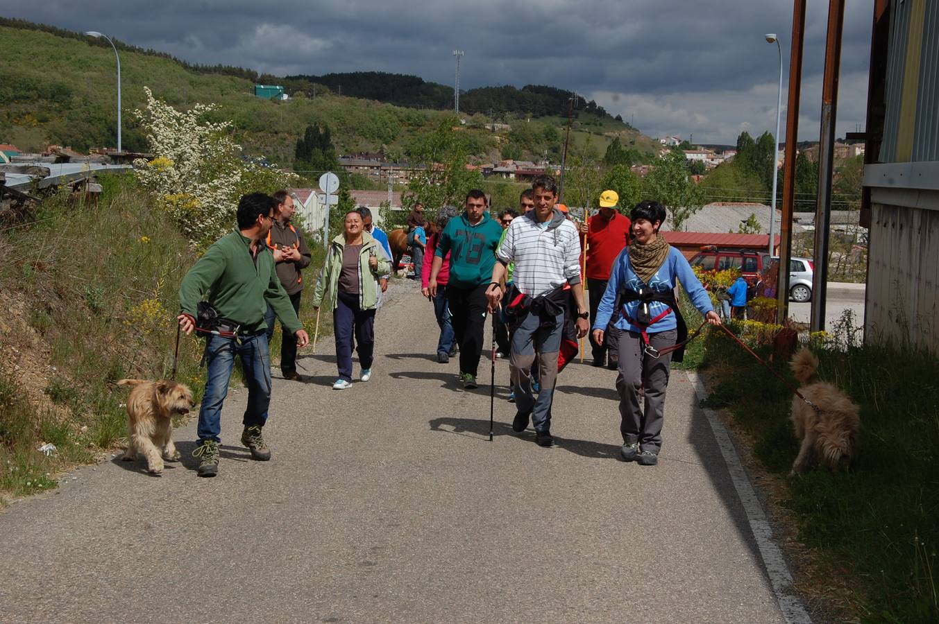 Vecinos de Guardo (Palencia) participan en la búsqueda del vecino desaparecido