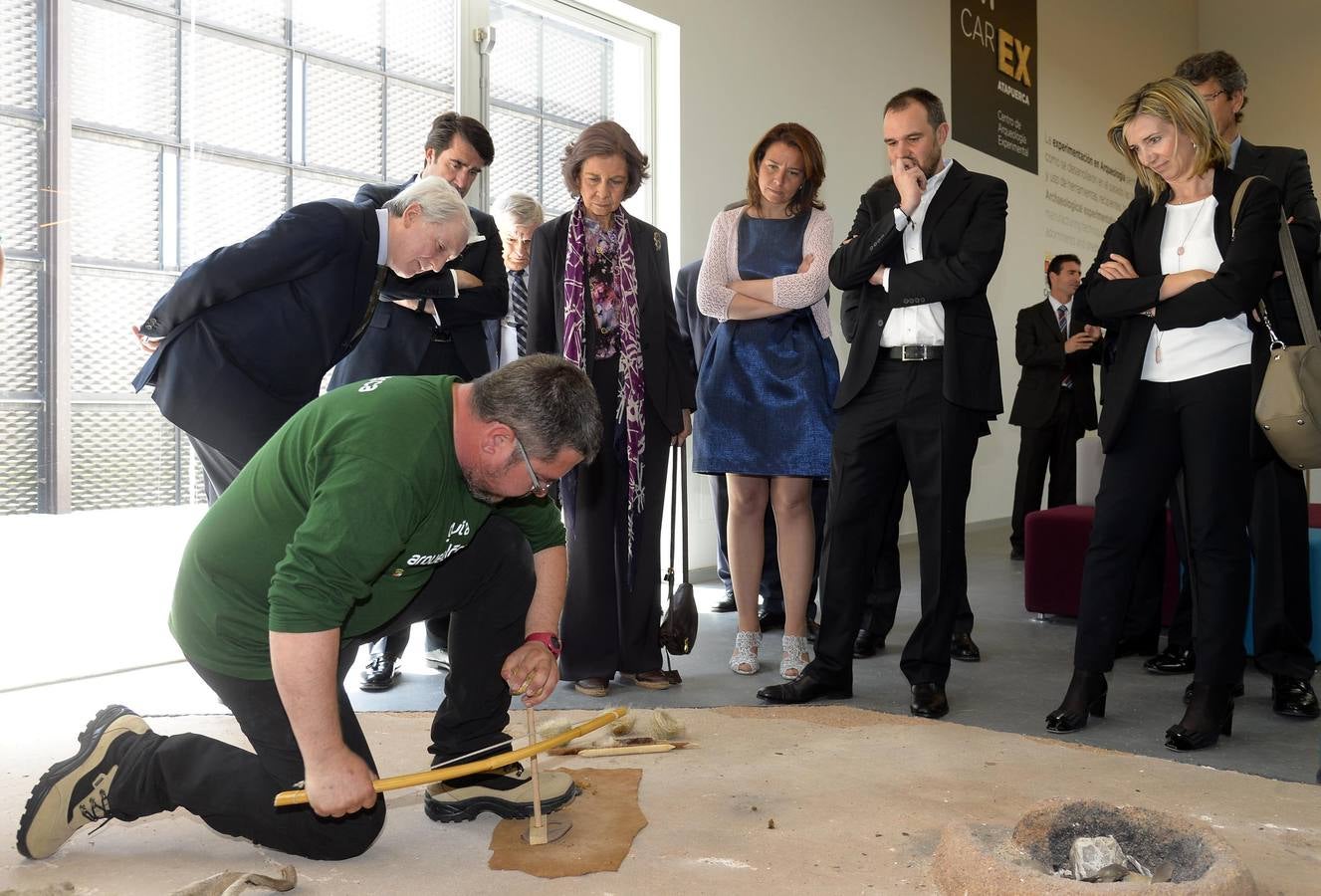 La reina Sofía visita el Parque Arqueológico de Atapuerca