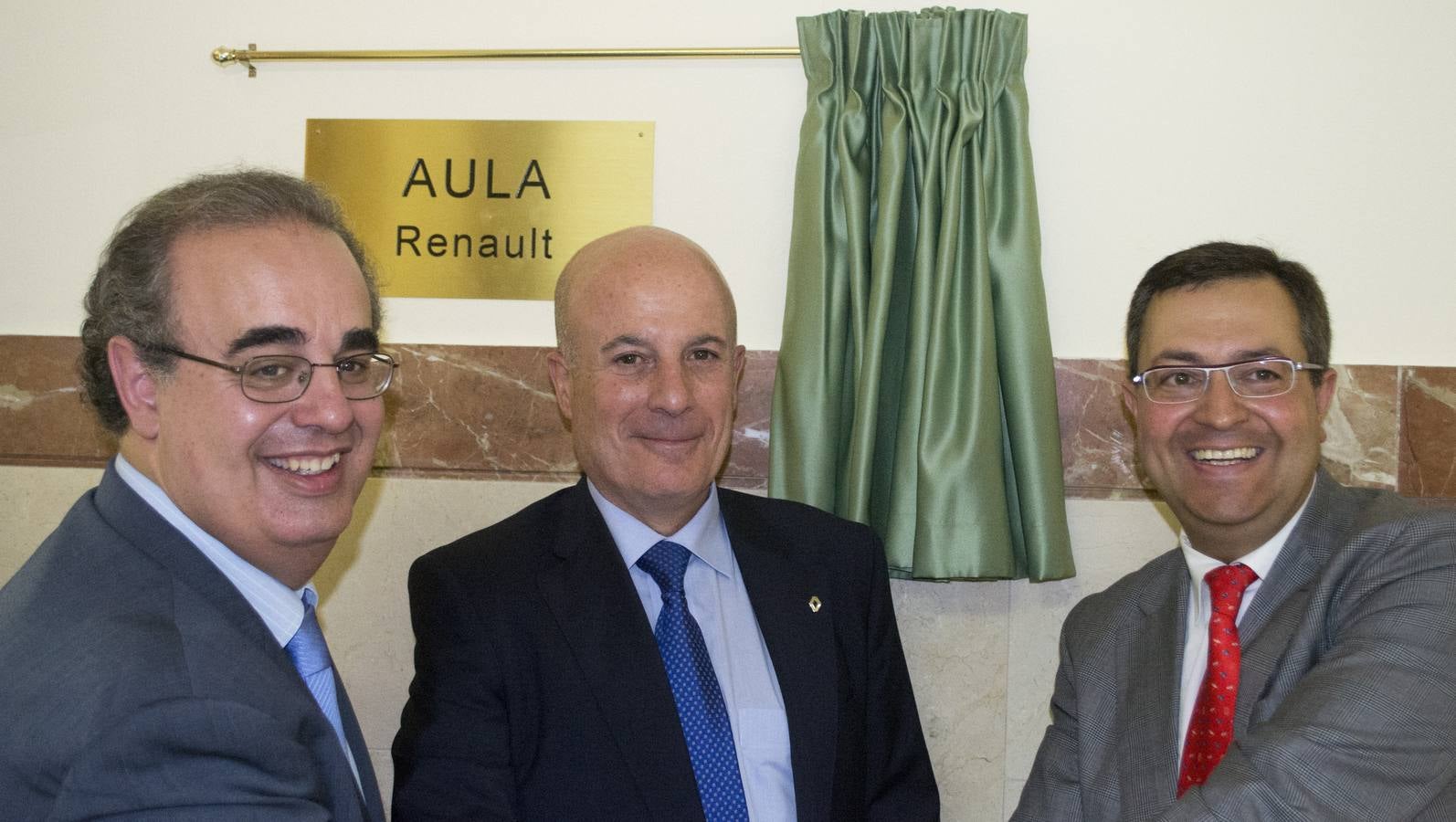 Aula dedicada a Renault en la Faculta de Comercio de Valladolid