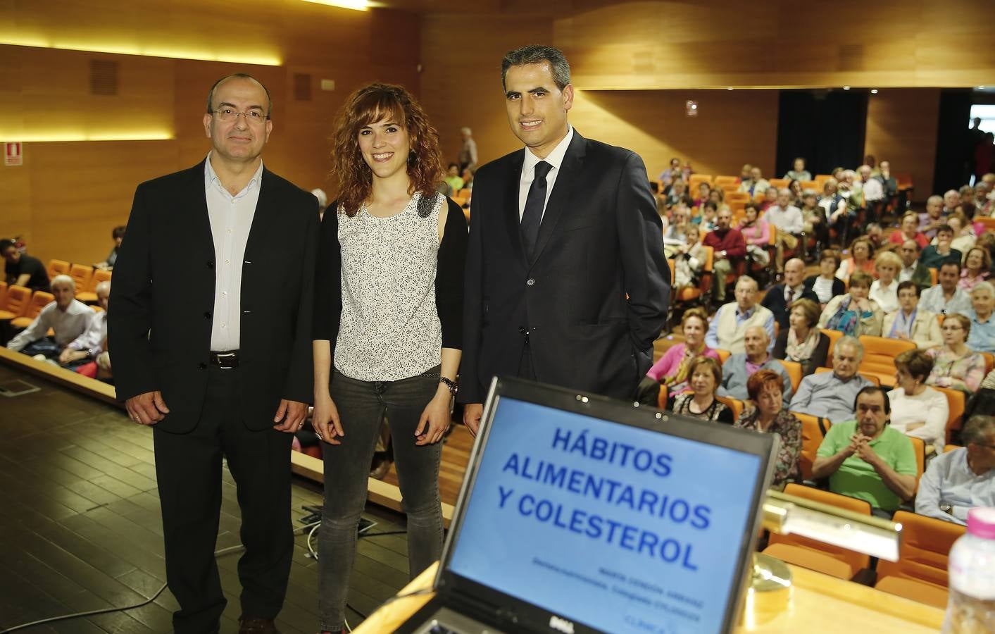 La dietista Marta Cendón en las Aulas de la Salud de El Norte de Castilla