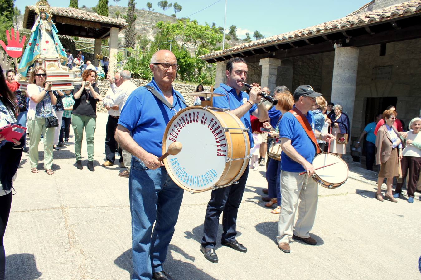 Los vecinos de Antigüedad (Palencia) festejan a la Virgen de Garón