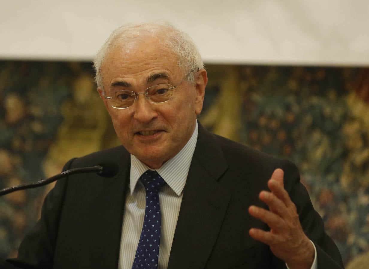 Conferencia de José Manuel Otero en el Club Santiago Alba de Valladolid