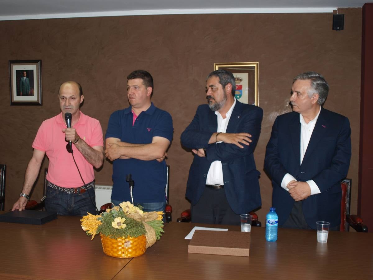 Carlos Aganzo, pregonero de las fiestas de Villalba de los Alcores (Valladolid)