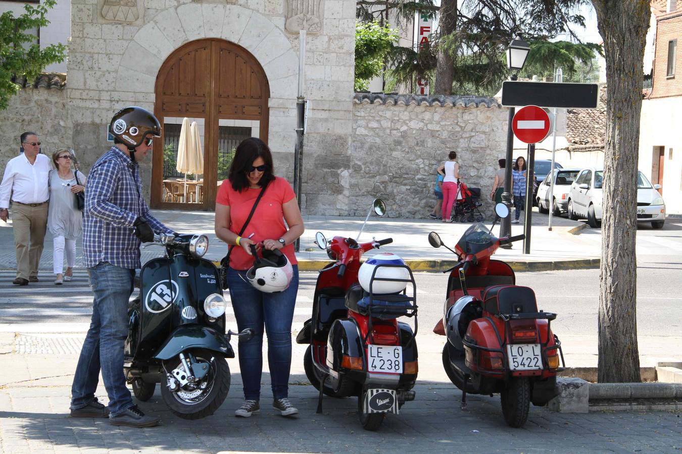 Concentración de motos &#039;Scooter run&#039; en Peñafiel (Valladolid)