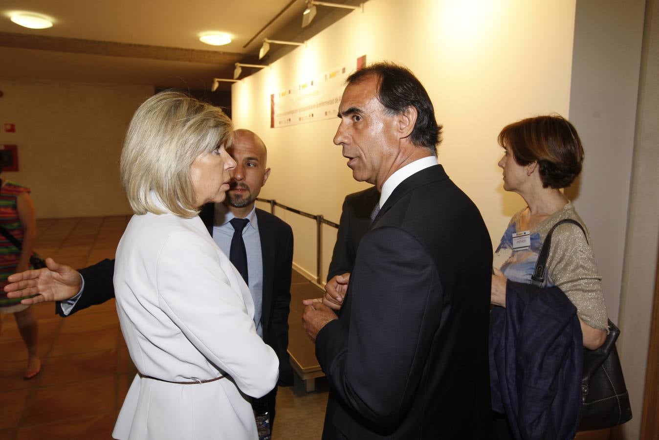 La reina Doña Sofía inaugura en Salamanca el III Simposio Internacional de Alzheimer (2/2)