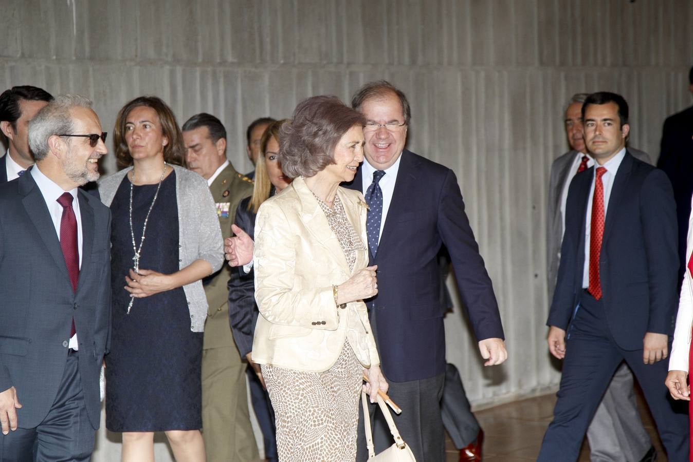 La reina Doña Sofía inaugura en Salamanca el III Simposio Internacional de Alzheimer (2/2)