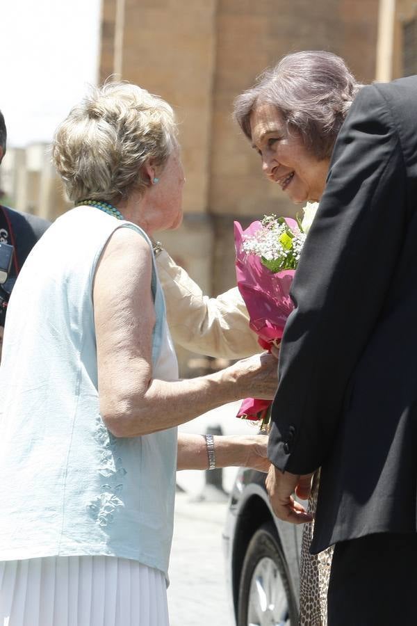 La reina Doña Sofía inaugura en Salamanca el III Simposio Internacional de Alzheimer (1/2)