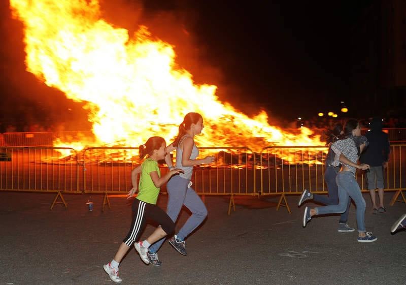 Celebración de la noche de San Juan en Palencia