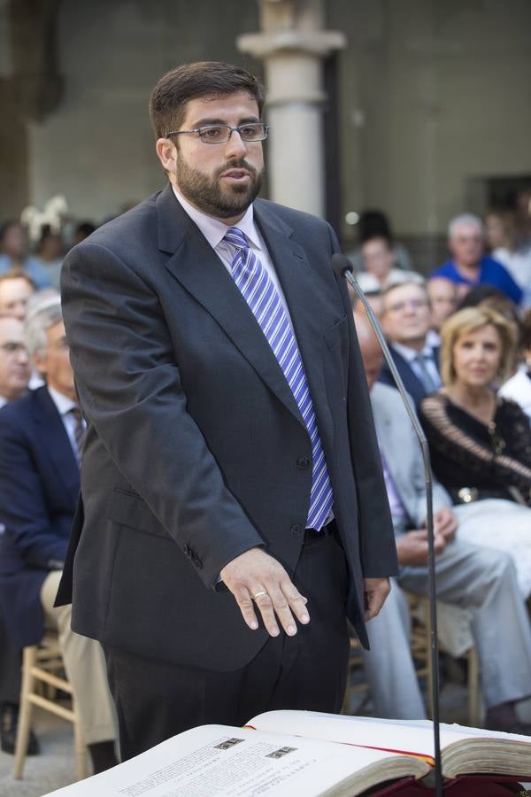 El candidato no oficial del PP de Ávila, Jesús Manuel Sánchez Cabrera, toma posesión como presidente de la Diputación de Ávila