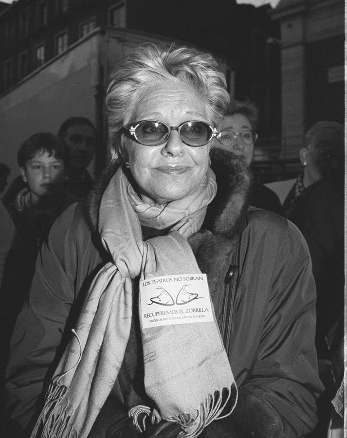 27.03.99 Lola Herrera, en Valladolid, para apoyar la reapertura del Teatro Zorrilla.