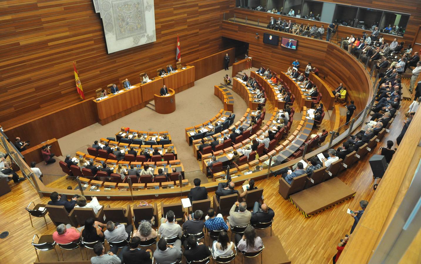 Debate de investidura del candidato a la Presidencia de la Junta de Castilla y León (1)