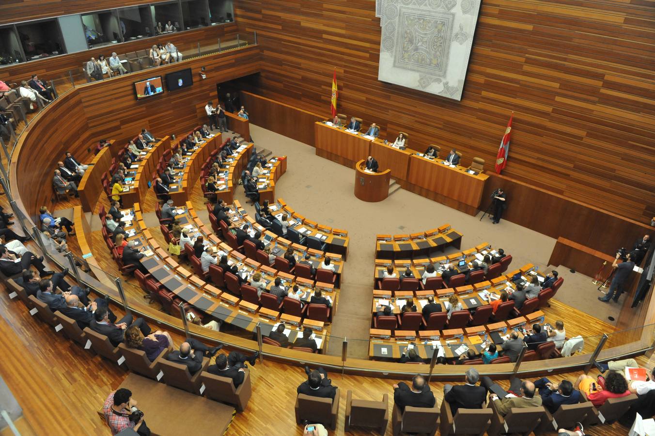 Debate de investidura del candidato a la Presidencia de la Junta de Castilla y León (1)