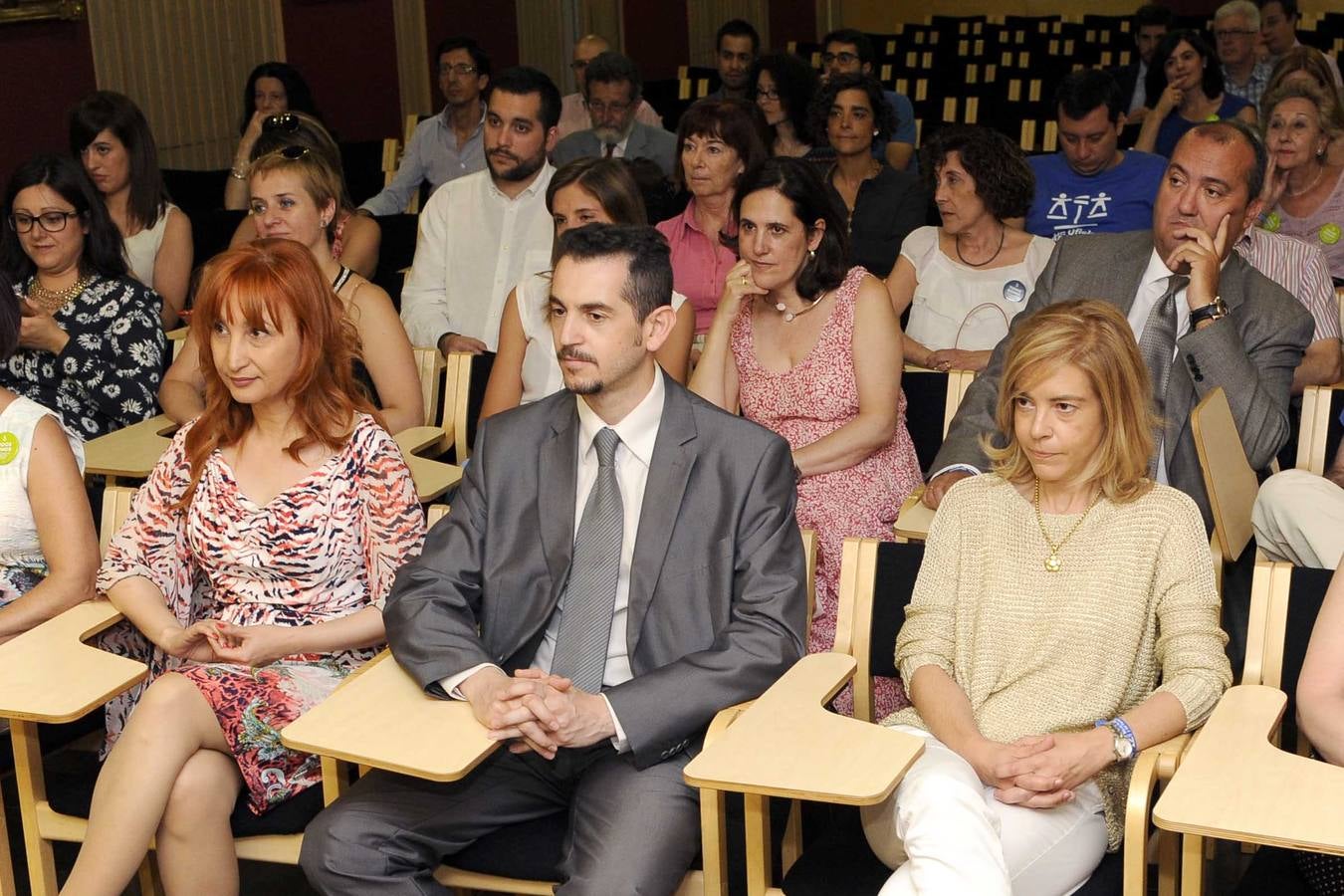 El Colegio de Abogados de Valladolid galardona a la periodista María Jesús Pascual, de El Norte de Castilla