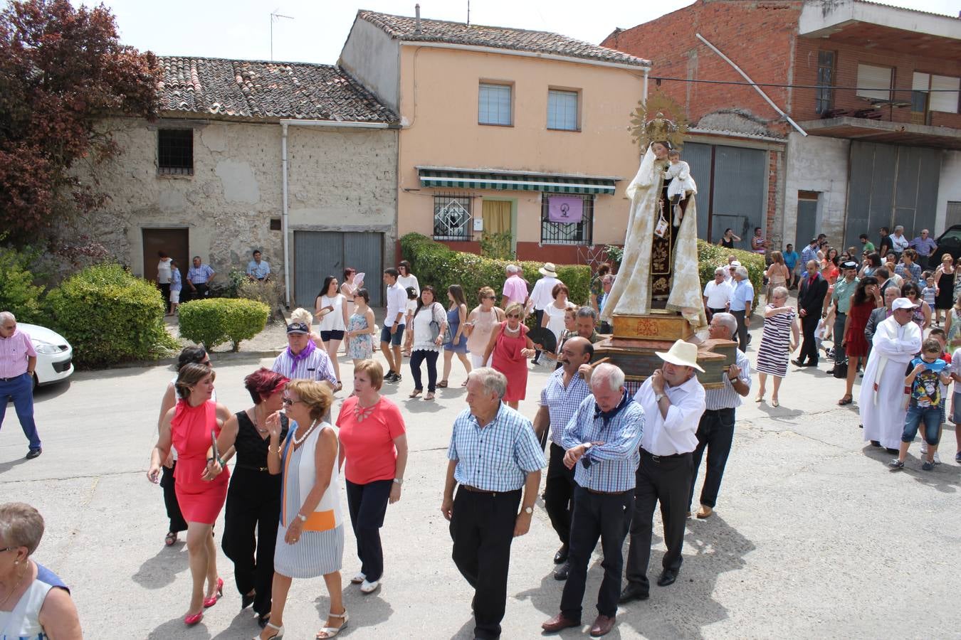 Celebración de la fiesta de la Virgen del Carmen en Cevico Navero