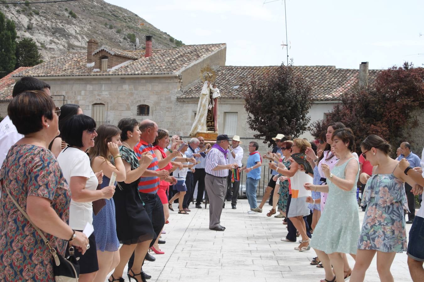 Celebración de la fiesta de la Virgen del Carmen en Cevico Navero