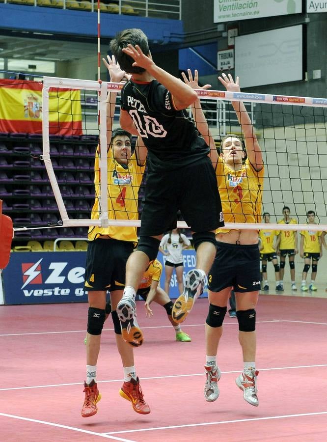 Torneo WEVZA, celebrado en el polideportivo Pisuerga