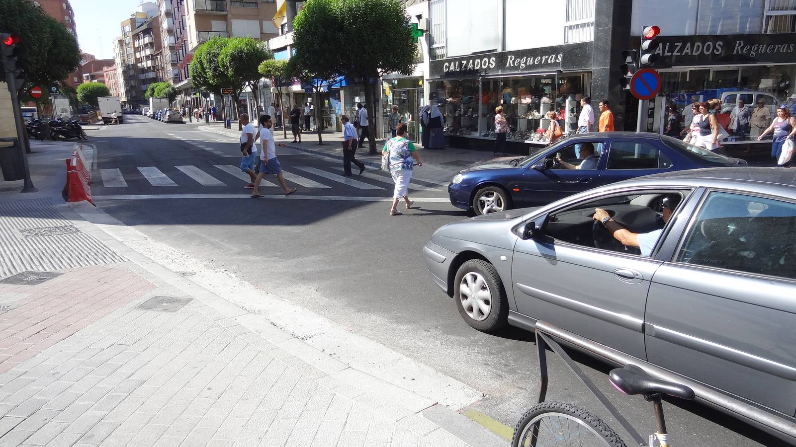 Obras en la plaza de España para modificar los pasos de peatones