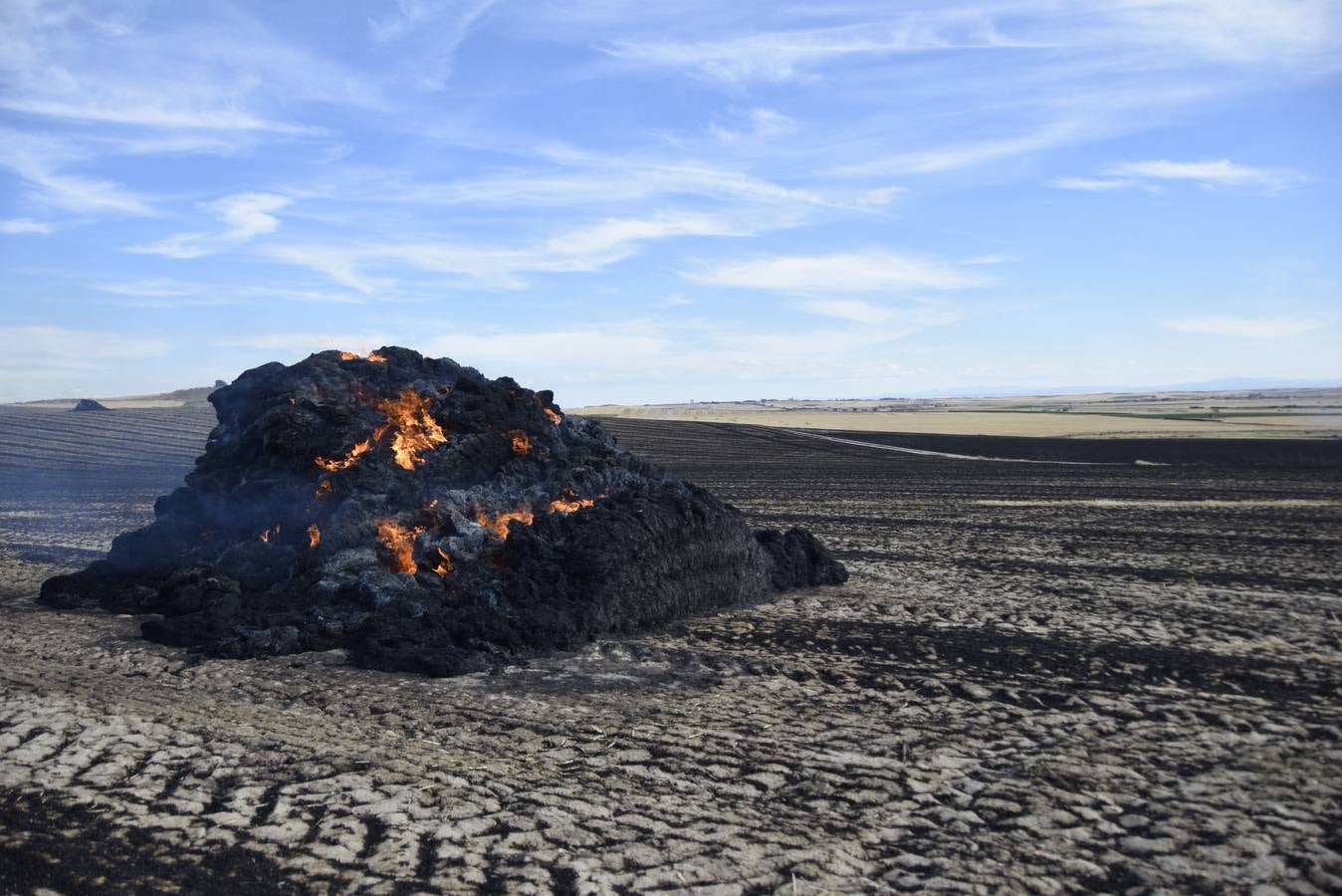 Incendio en la localidad vallisoletana de Puras, cerca de Segovia